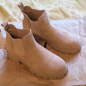 Ankle Suede Boots never worn! Rubber soles